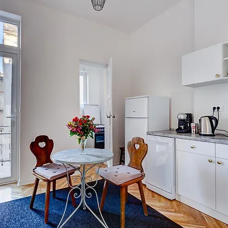 Bright 贝尔格莱德